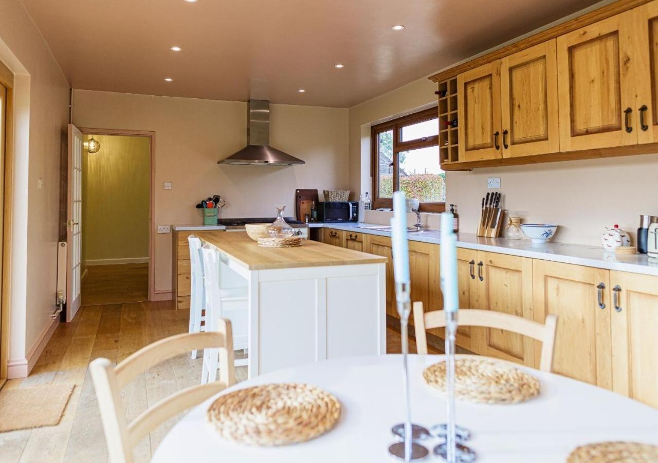 버튼온더워터 Charming 3Bd Cotswolds Family Retreat 빌라 외부 사진